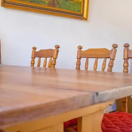 Cozy In With View Feriehus