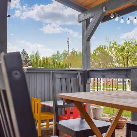 Feriehus Cozy In With View Nowe Warpno